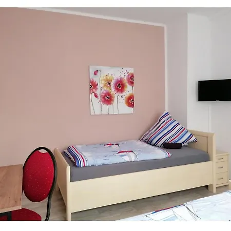 Haus Sperbermuehle Πανσιόν Laatzen