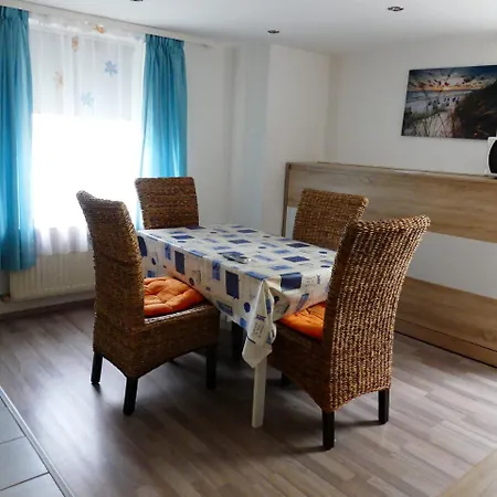 Πανσιόν Haus Sperbermuehle 2*