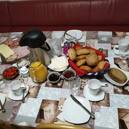 Haus Sperbermuehle Casa de hóspedes 2*