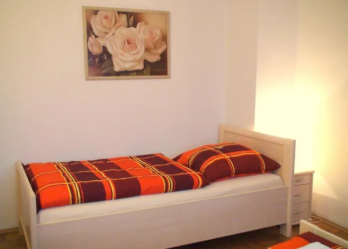 Haus Sperbermuehle 拉岑