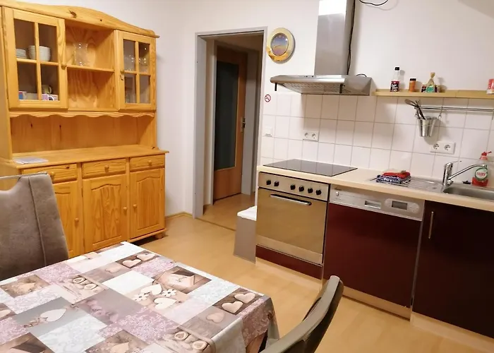 招待所 Haus Sperbermuehle 2*